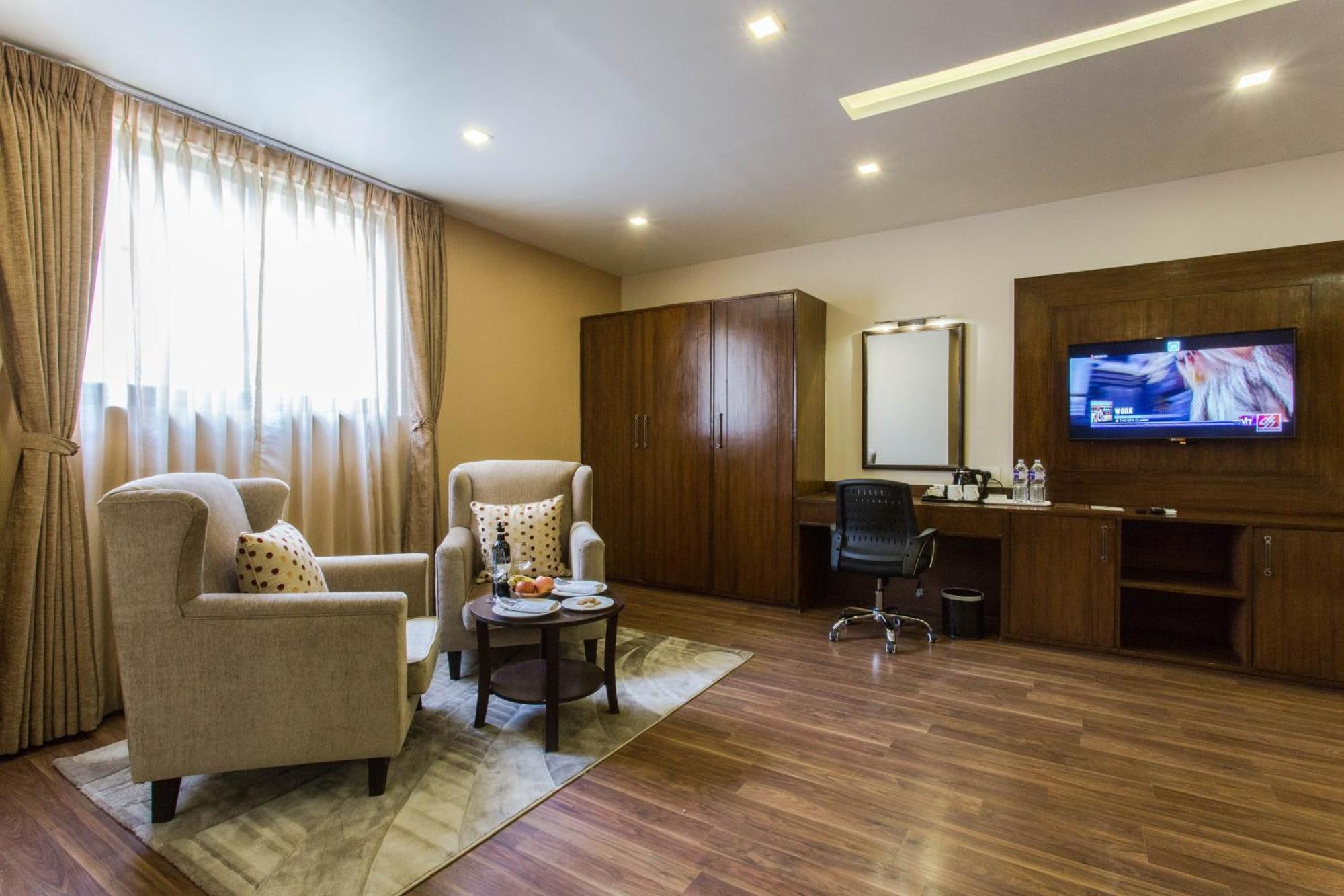 Yatri Suites And Spa Catmandu Quarto foto