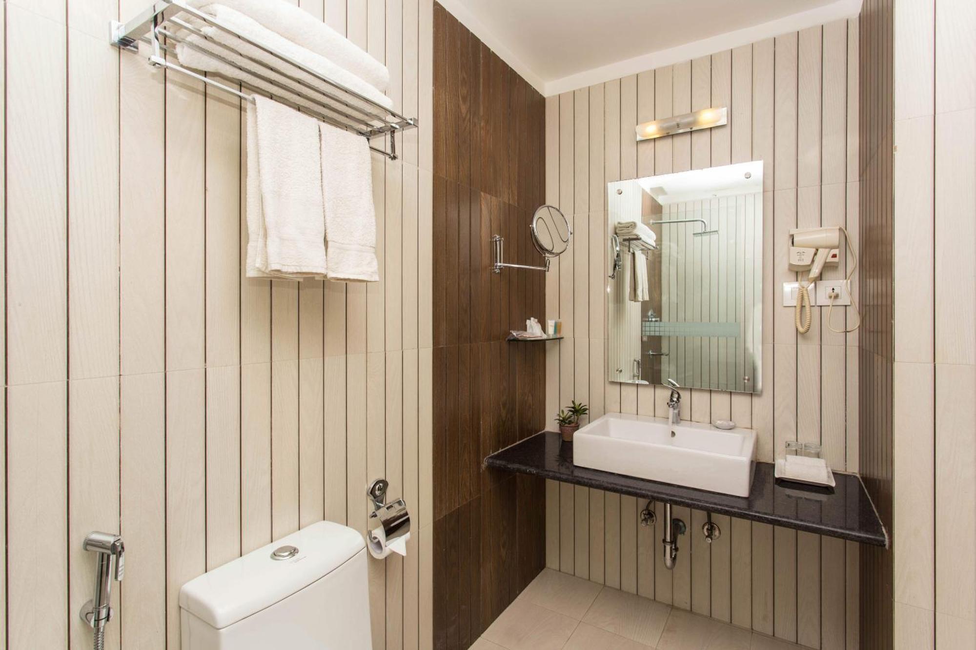 Yatri Suites And Spa Catmandu Quarto foto