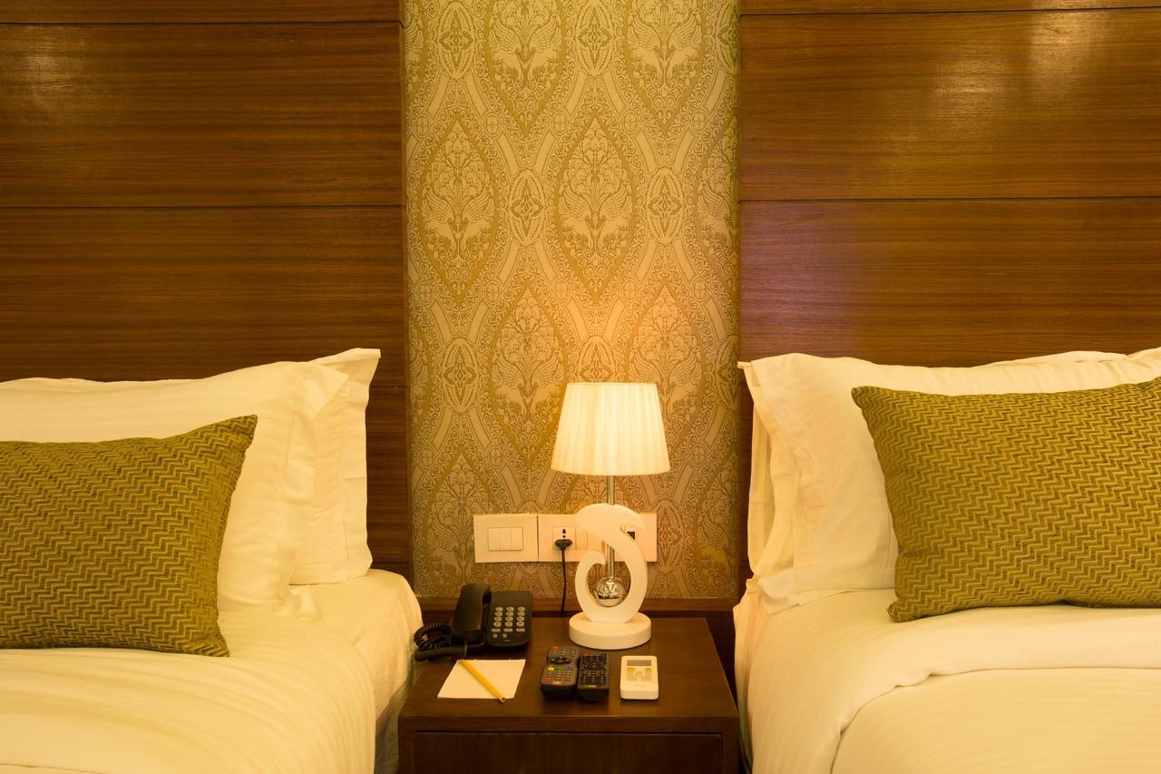 Yatri Suites And Spa Catmandu Exterior foto
