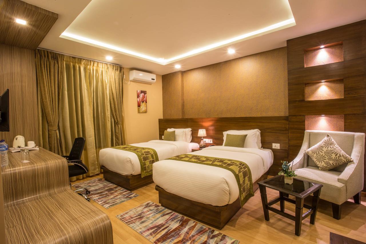 Yatri Suites And Spa Catmandu Exterior foto