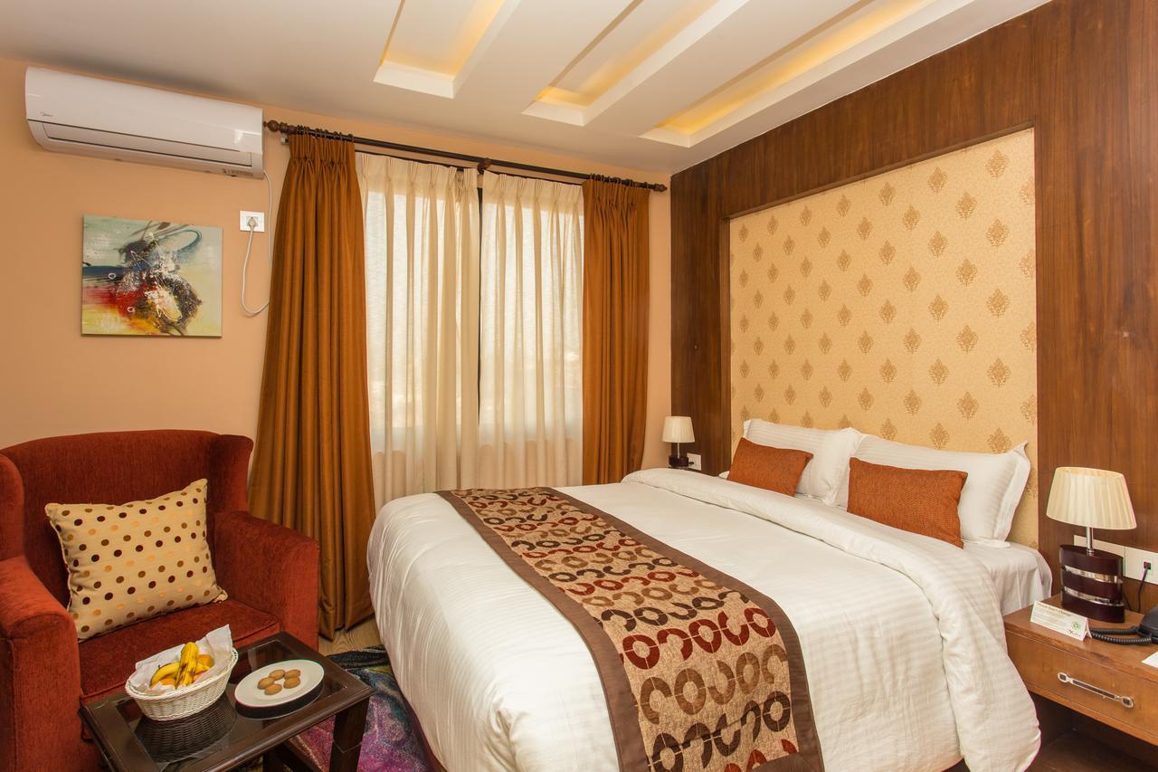 Yatri Suites And Spa Catmandu Exterior foto