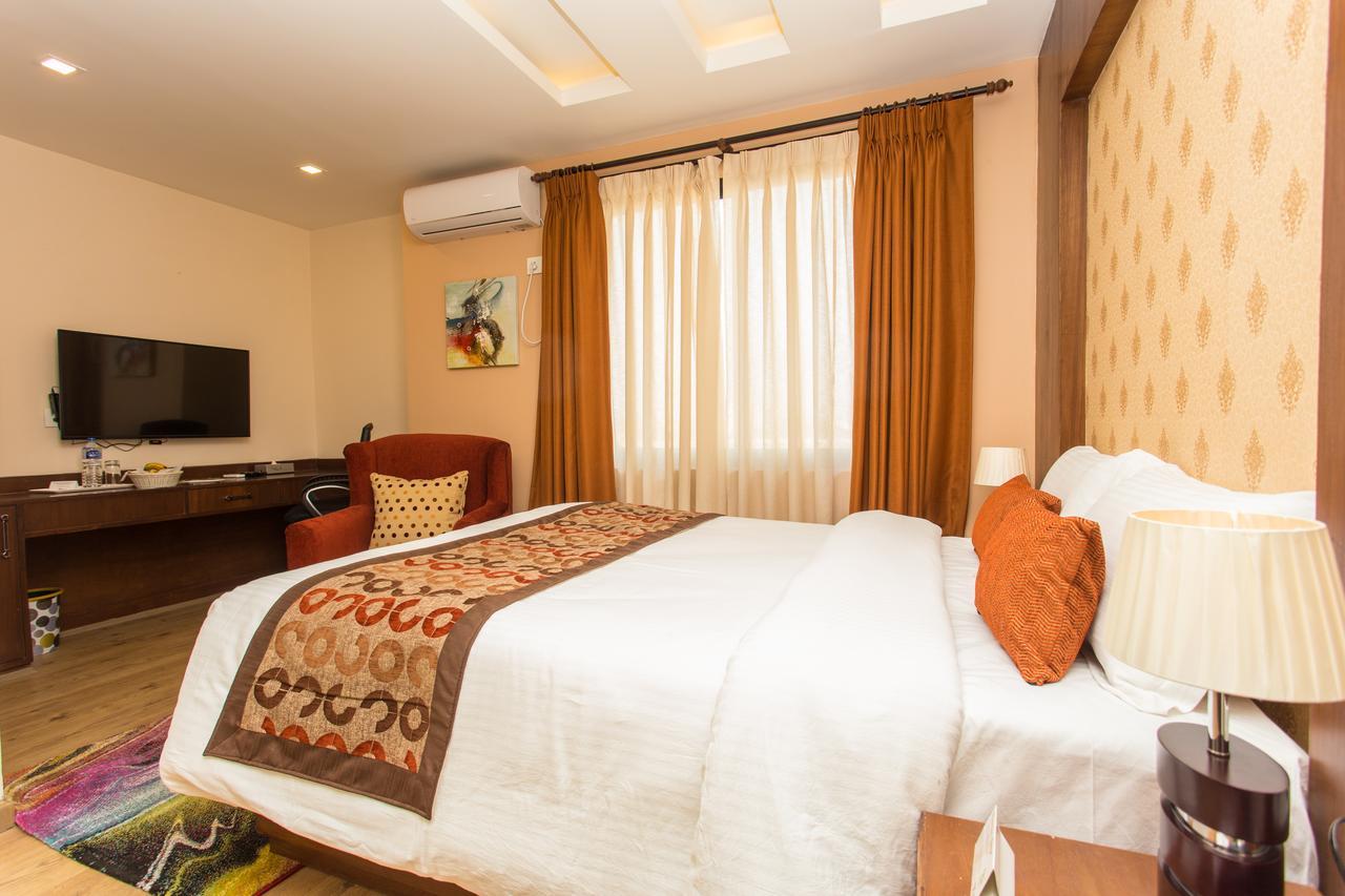 Yatri Suites And Spa Catmandu Exterior foto