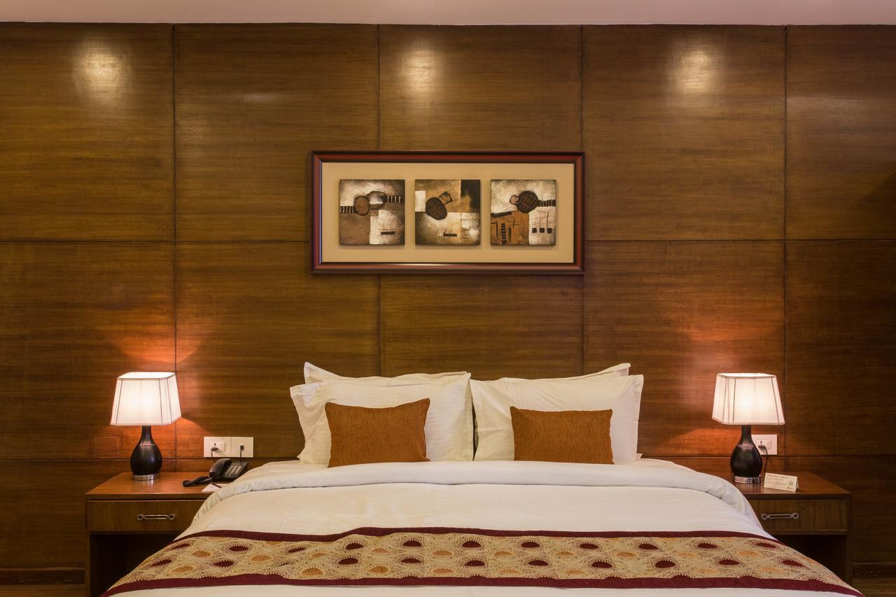 Yatri Suites And Spa Catmandu Exterior foto